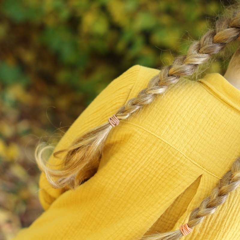 9 idées de coiffure noeud ultra mignonnes pour votre fille